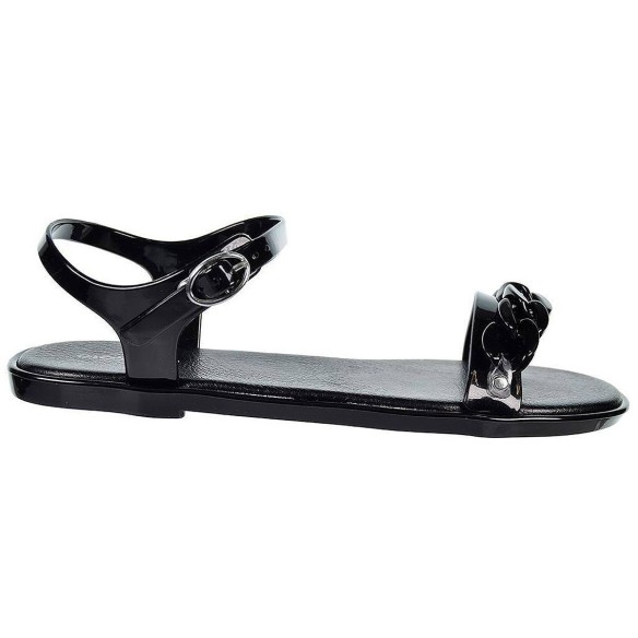 Krasic Gioseppo Sandalia KRASIC GIOSEPPO. Sandalia en sintético con adorno en pala. Cierre en pulsera con hebilla regulable y pl