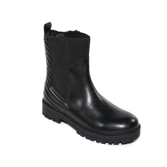 Annaba Gioseppo Botín Botín de piel con elástico lateral. Planta de piel con acolchado de látex y forro de poliéster reciclado. 