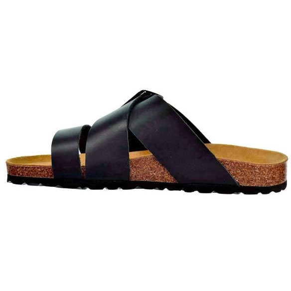 74317 Lois Zueco 74317 LOIS. Sandalia tipo Zueco de piel con tiras cruzadas y cierre con hebilla regulable. Piso de bio con plan