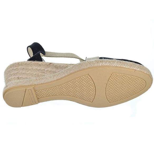 20190 Mediterranea Alpargata 20190 MEDITERRÁNEA. Sandalia Alpargata textil con elásticos laterales y plantilla acolchada. Piso c