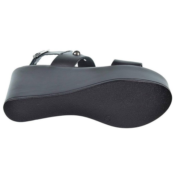 4741 Isteria Sandalia Sandalia de piel, cierre con hebilla regulable. Plantilla acolchada muy confortable. Piso cuña de poliuret