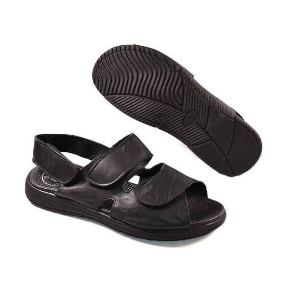 926 Duendy Sandalia Sandalia piel y forro piel. Cierre con doble velcro en pala y correa trasera con velcro. Plantilla acolchada