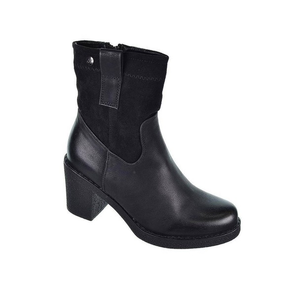 22231 Isteria Botín Botín en antelina y sintético. Forro en textil acolchado y cierre con cremallera interior. Piso de goma anti