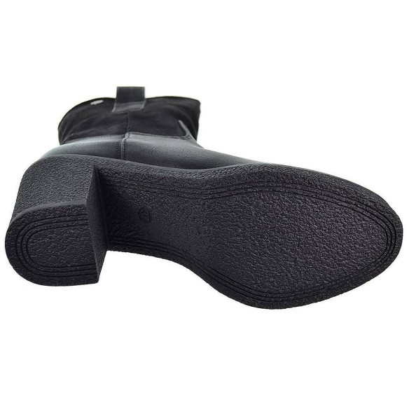 22231 Isteria Botín Botín en antelina y sintético. Forro en textil acolchado y cierre con cremallera interior. Piso de goma anti