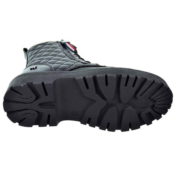 150060 Xti Kids Botín Botín sintético, forro y plantilla textil acolchado. Cierre con cremallera interior y cordones ajustables.