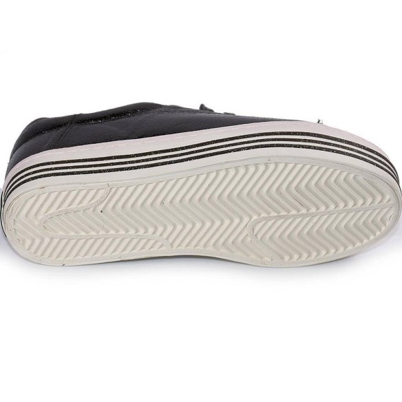 56261 Gioseppo Zapatilla Comprar Zapatilla sintético con brillo. Forro en textil acolchado. Cierre en cordones. Piso con platafo