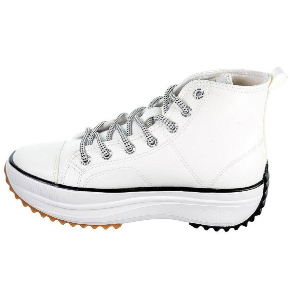 Yeray Yumas Botín Botín en microfibra, forro en textil y plantilla confort látex y cordones para un ajuste perfecto. Entresuela 