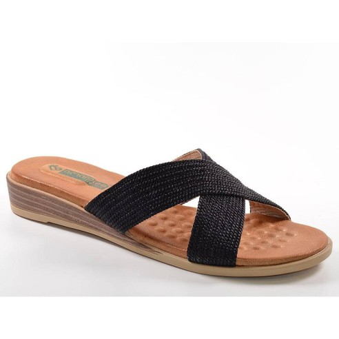 19054 Amarpies Zueco Chancla tipo Zueco en cuerda trenzada, planta muy confortable , piso cuña muy flexible. Ideal para el dio a