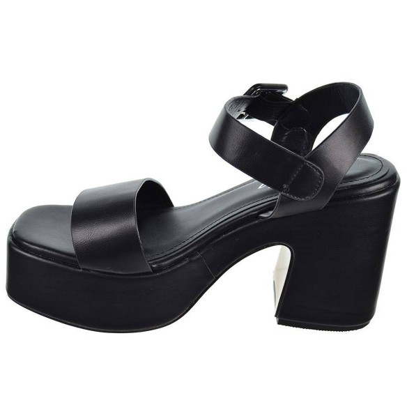 22305 Isteria Sandalia Sandalia de fiesta. Sintética con cierre en hebilla regulable. Piso con plataforma forrada de 4cm aprox. 