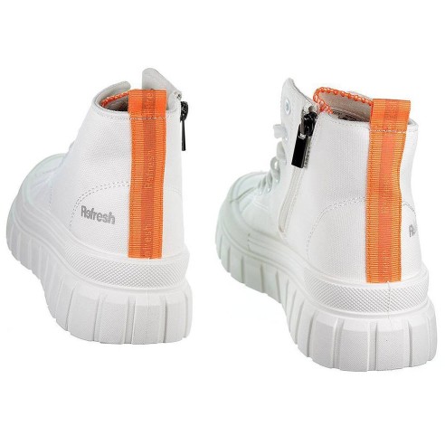 170791 Refresh Zapatilla tipo Botín de lona. Cordones y plantilla textil acolchada. Piso y puntera de goma antideslizante.