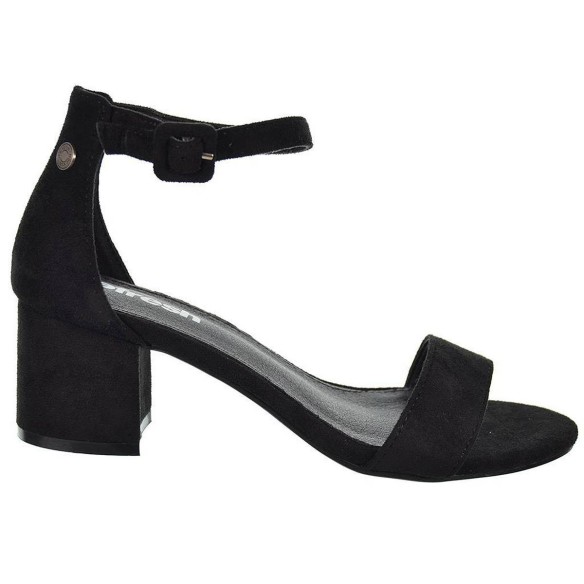 170789 Refresh Sandalia en textil y forrado interior textil. Cierre en pulsera con hebilla regulable. Suela en sintético y tacón