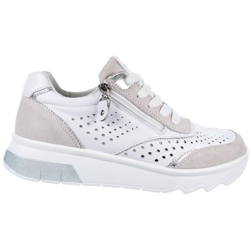 23301  Amarpies Zapato Casual de mujer en piel perforada. Plantilla acolchada confort extraíble