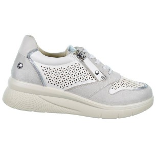 23388 Amarpies Zapato Casual de Mujer. Sintético perforada. Plantilla acolchada confort extraíble. Cordones. Suela Cuña