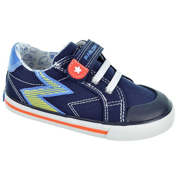 971421 Pablosky Zapatilla Lona reforzada con puntera de goma. Plantilla de piel . Cordones elásticos y velcro. Antideslizante