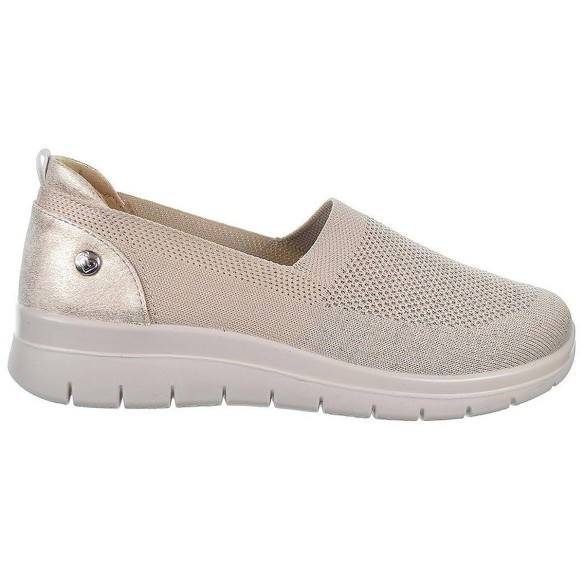 23462 Amarpies Zapato Confort en textil elástico. Plantilla acolchada confort extraíble. suela de caucho con cuña muy ligera