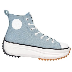 Mia Yumas Botín en lona, forro textil y plantilla confort látex. Con cordones. Entresuela de Eva y piso de goma antideslizante.