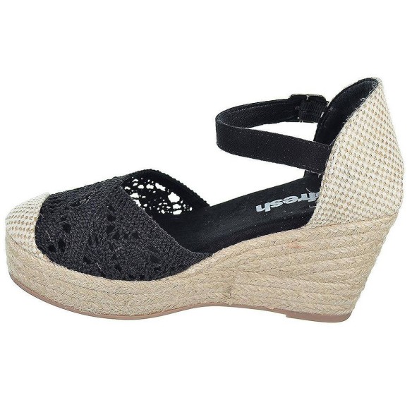 170869 Refresh Alpargata textil acolchada con pulsera y cierre en hebilla. Piso yute. Con cuña y suela antideslizante