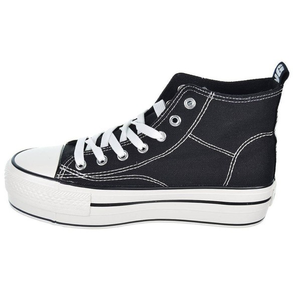 21454 DNG Zapatilla bota de lona Forro textil. Cierre en cordones. Piso con plataforma y puntera de goma antideslizante. Bamba