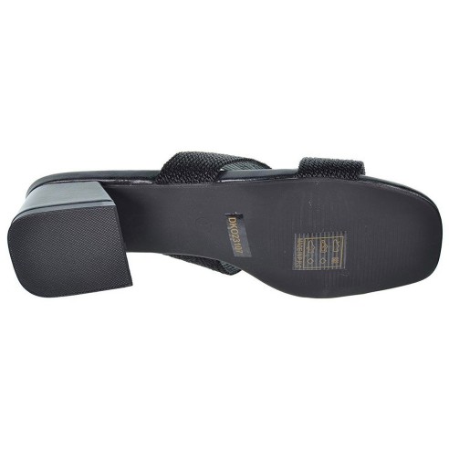 D´Angela Sandalia textil. Plantilla acolchada y tacón ancho con altura de 4cm.aprox. Para eventos y ceremonias.