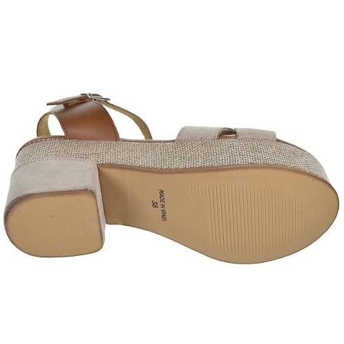 5253 Oh! My Sandal Sandalia piel con tiras cruzadas. Confort. Cierre en pulsera con hebilla. Piso tacón ancho con plataforma