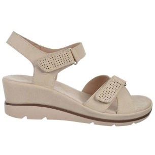 23533 Amarpies Sandalia sintético. Velcro en empeine y pulsera lateral. Planta confort. Plataforma de 5´5cm. con suela de caucho